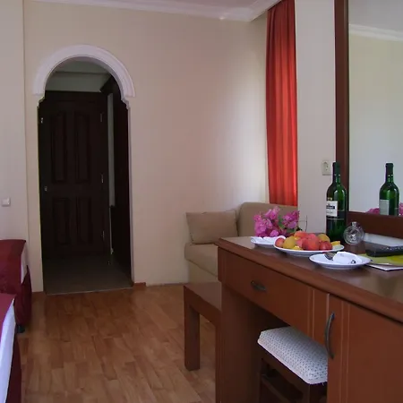 Murat 2 Hotel