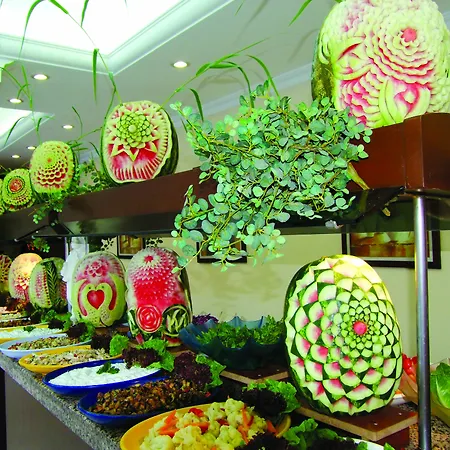 Murat 2 Hotel 4*